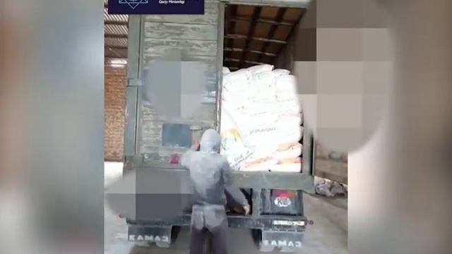 300 тонн муки пытались незаконно вывезти в Кыргызстан смотреть онлайн