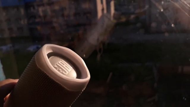 MY NEW SPEAKER!!?! JBL FLIP 5 WHITE CS-HJ?(бог поможет) смотреть онлайн