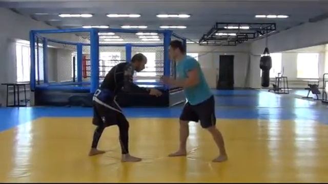 Уроки грэпплинга 5. Проход в две ноги с переводом в сайд контроль смотреть онлайн