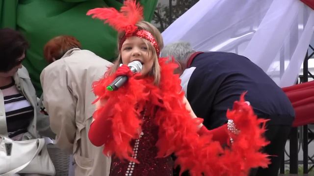 Студия эстрадного вокала КОНФЕТТИ Старый рояль исп. Мосалева Даша смотреть онлайн