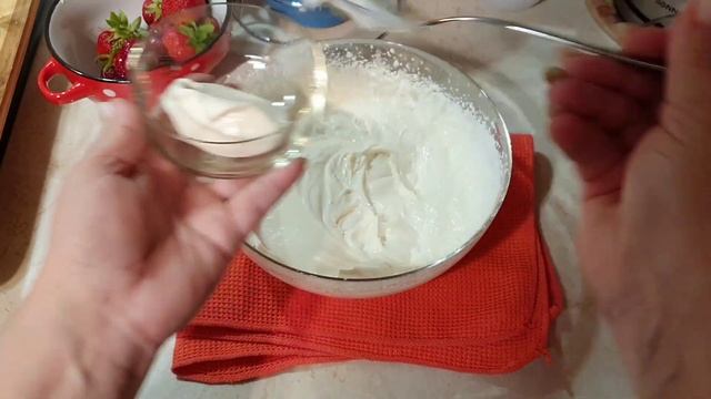 327 #МОРОЖЕНОЕ Пломбир/Всего 2 ингредиента/СЛИВКИ и СГУЩЕНКА/СУПЕР ДЕСЕРТ/ЭЛЕМЕНТАРНЫЙ РЕЦЕПТ??? смотреть онлайн