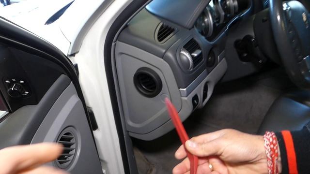 PORSCHE CAYENNE HORN FUSE LOCATION REPLACEMENT. HORN DOES NOT WORK смотреть онлайн