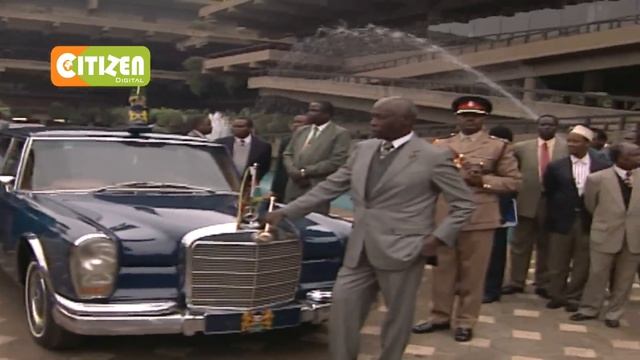 President Moi's enchanting charisma, style and fashion смотреть онлайн