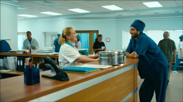 Интерны: Новый санитар и Люба