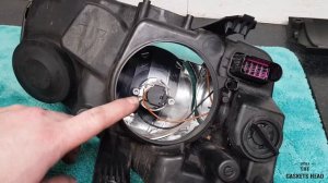 HOW TO // FORD C MAX 2007-2010 HEADLAMP BULB CHANGE