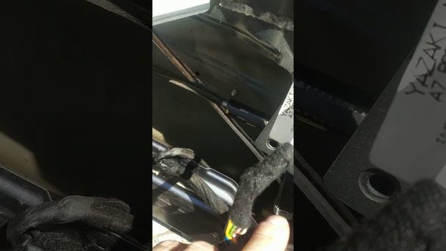 Fensterheber Problem Peugeot 207CC vorne links смотреть онлайн