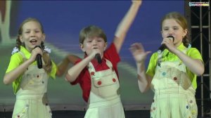 17. «Песня о дружбе». Домисолька