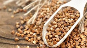 Узнайте, какая ПОЛЬЗА уникальной сырой ГРЕЧНЕВОЙ крупы для нашего здоровья! Как кушать сырую гречку