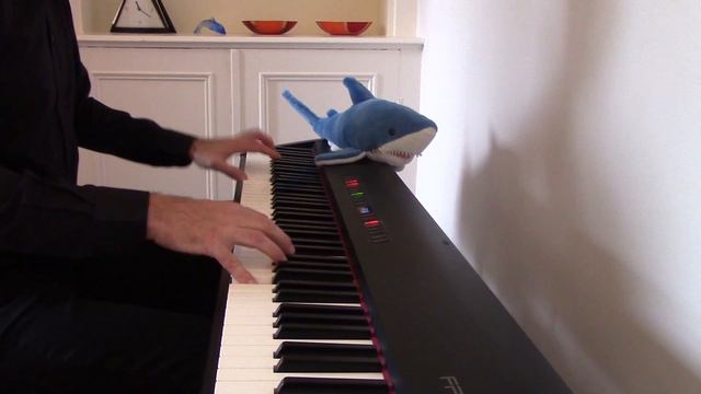 Baby Shark, piano-cover смотреть онлайн