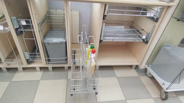 КОРЗИНА ДЛЯ МОЮЩИХ СРЕДСТВ, ВЫДВИЖНАЯ смотреть онлайн