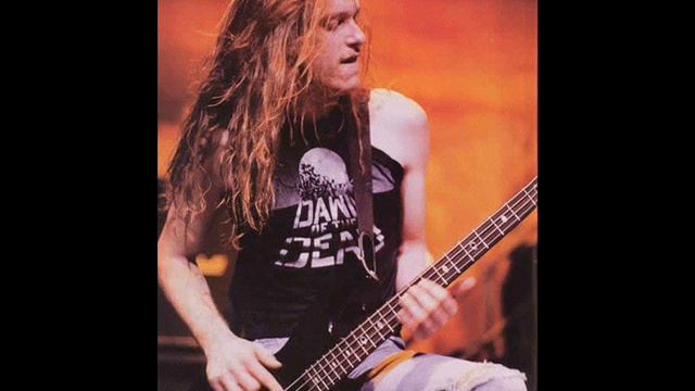 Cliff Burton - Anesthesia Pulling Teeth (Bass Solo) смотреть онлайн