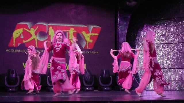 "Imperiya" @ IDF Cup of the World '11. смотреть онлайн