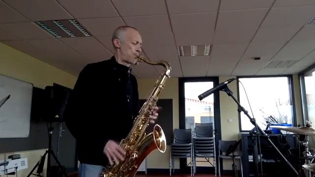 Selmer MKVI 553xx with Saxophone Boutique mouthpiece and lig смотреть онлайн