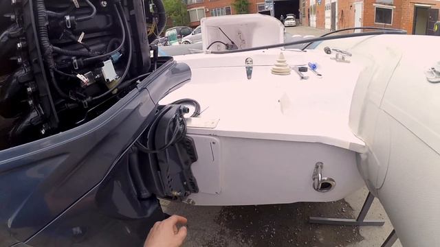 Сбор лодки РИБ 550 Extra Ocean Drive смотреть онлайн