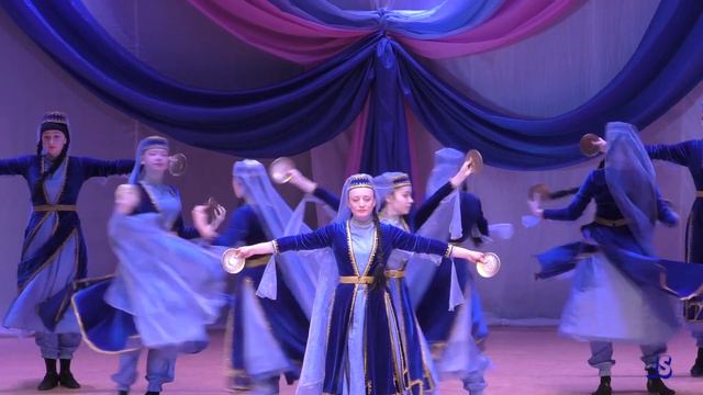 Образцовый хореографический коллектив "КАЛИНА"(Часть 2) Ейск, ГДК. 15.04.2018. смотреть онлайн