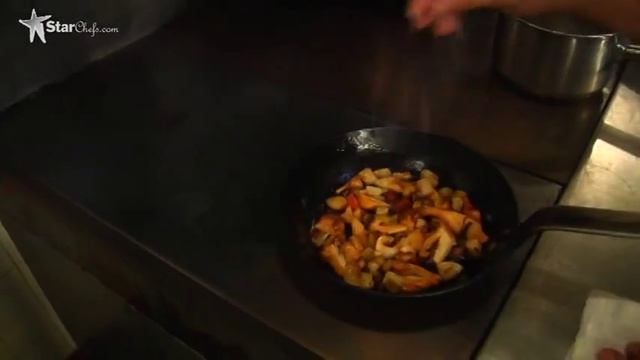 Bobby Hellen's Lamb Neck: Vitamix Star Chef Rising Star Series смотреть онлайн