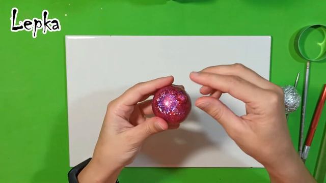 ?Новогодние игрушки шары своими руками из полимерной глины смотреть онлайн
