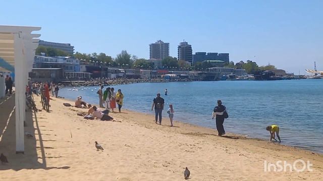 АНАПА. ЦЕНТРАЛЬНЫЙ ПЛЯЖ. 15 МАЯ 2022г. Воздух +20, вода +14. смотреть онлайн