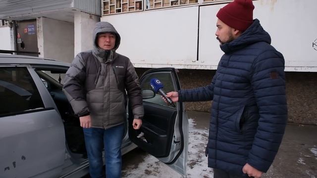 Разборки на дорогах Улан-Удэ. Конфликт в стиле 90-ых с погоней, дракой и ножом смотреть онлайн