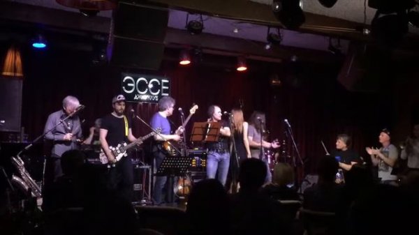 Leonid & Friends - I'm a Man (Chicago cover)