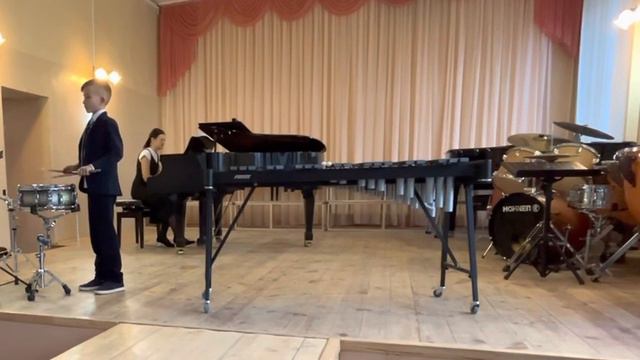 Власенко Иван. Малый барабан Д. Мейербир «Коронационный марш» смотреть онлайн