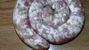 Сколько варить домашнюю колбасу