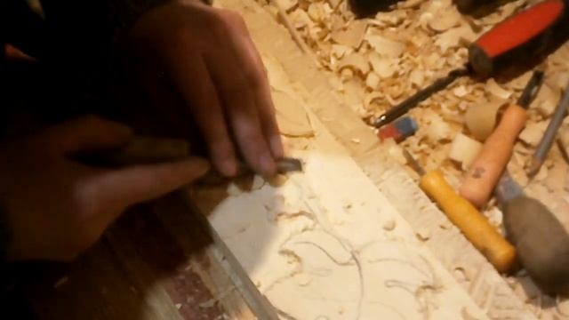 Резьба по дереву. Табличка название улицы. смотреть онлайн