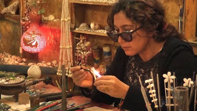 Мастерская сувениров из стекла в Чирали смотреть онлайн