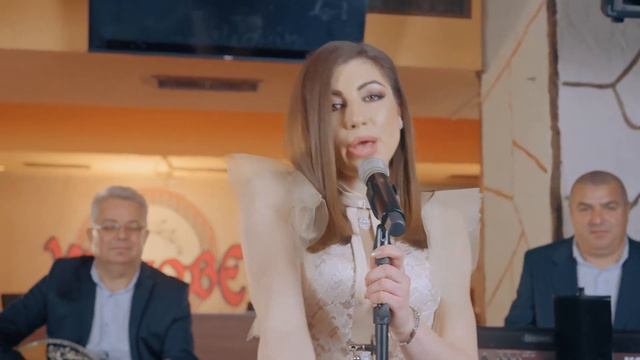 PRESTIGE GROUP MUSIC - RETRO MASHUP Kamelia | Desi Slava | Medi & Azis смотреть онлайн