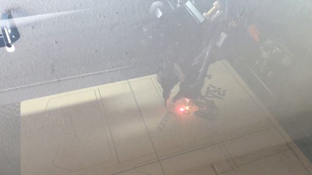 Laser cutting acrylic windows for the Cat 390F смотреть онлайн