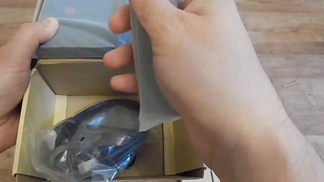 Unpacking Beelink MiniMXIII TV Box смотреть онлайн