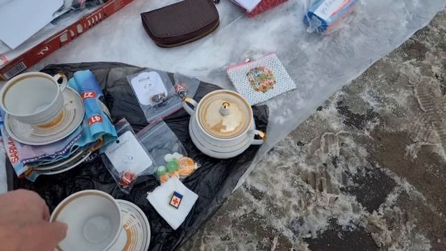 Барахолка. Киев. Я конечно шедевров накупила, НО..... смотреть онлайн