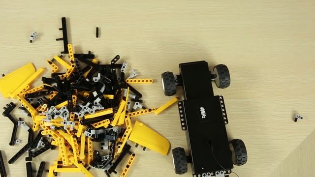 Машинка на пульте управления (конструктор) с Aliexpress смотреть онлайн
