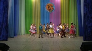 танцевальная группа "Акварель" - танец "Оранжевый галстук"