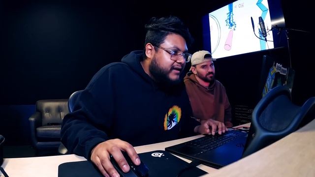 YEAT's Producer Teaches Me How To Make A Beat !