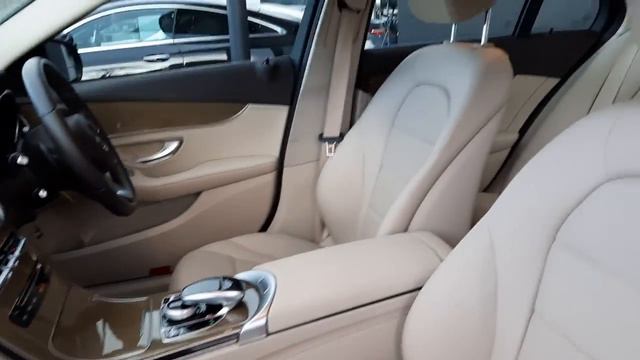 162D4318 - 2016 Mercedes-Benz C-Class C180 D EXCLUSIVEOne Lady OwnerAuto 22... смотреть онлайн