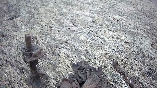 коп металла рядом с заброшенной фермой,день 2 смотреть онлайн