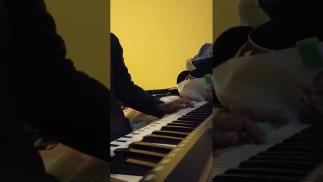 Test synthétiseur débutant Startone Mk-200,av. des touches de grave ne fonctionnant plus, 16 touche смотреть онлайн