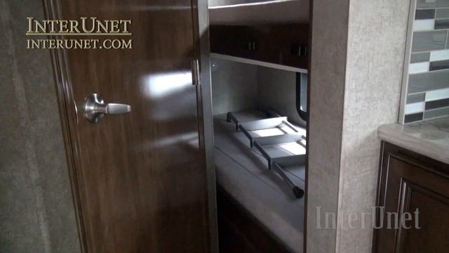 2020 Thor Magnitude BB35 Coach on Ford F-550 XLT Super Duty 6.7L Power Stroke Turbo Diesel смотреть онлайн