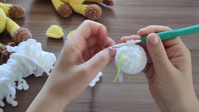 Лев крючком.Подробный мастер класс.Часть 2. смотреть онлайн