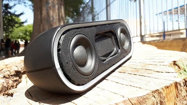 SONY SRS XB20 | 50k bass test смотреть онлайн