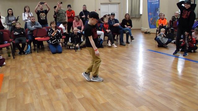 top16 bboy Iceman vs Samorez - брейкданс чемпионат г.Химки смотреть онлайн