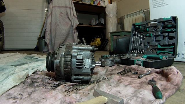 ГЕНЕРАТОР 4D56 РАЗБОРКА смотреть онлайн