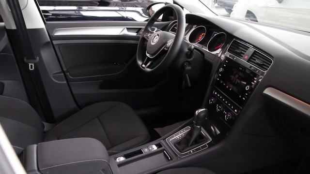 Volkswagen Golf ОСНАЩЕНИЕ Trendline и R-Line смотреть онлайн