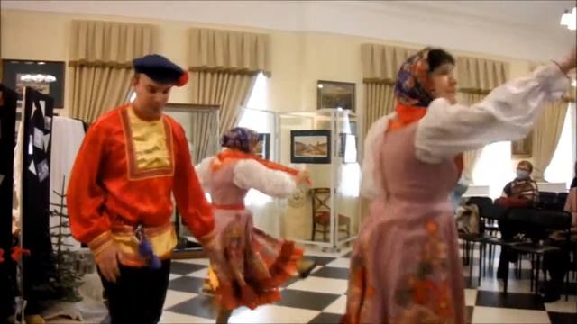 Танец под песню "Валенки" смотреть онлайн