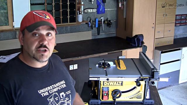 DeWALT DWE 7492-QS - Unboxing And First Impressions смотреть онлайн