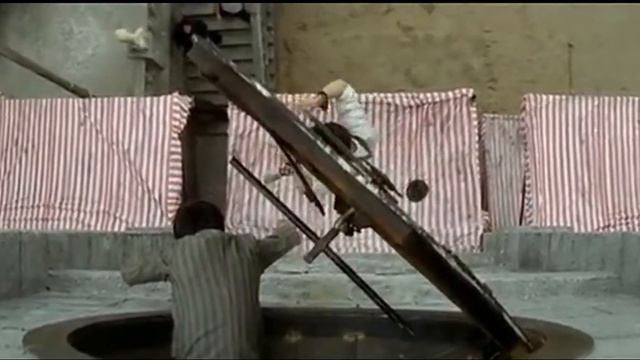 Падиние Джек Чана с часовой башни/ Falling Jack Chan from the Clock Tower смотреть онлайн