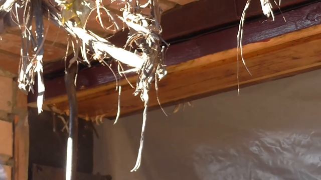 Демонтаж окна на кухне Dismantling Window on the Kitchen room смотреть онлайн