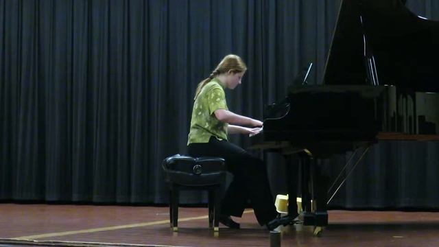 Бетховен "Сонатина Фа-минор" и Брамс "Вальс" (Op. 39, No. 3) смотреть онлайн