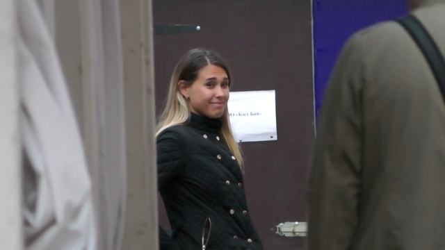 ЖЕСТКО ОТШИЛА ПАРНЯ! Влад Раду смотреть онлайн